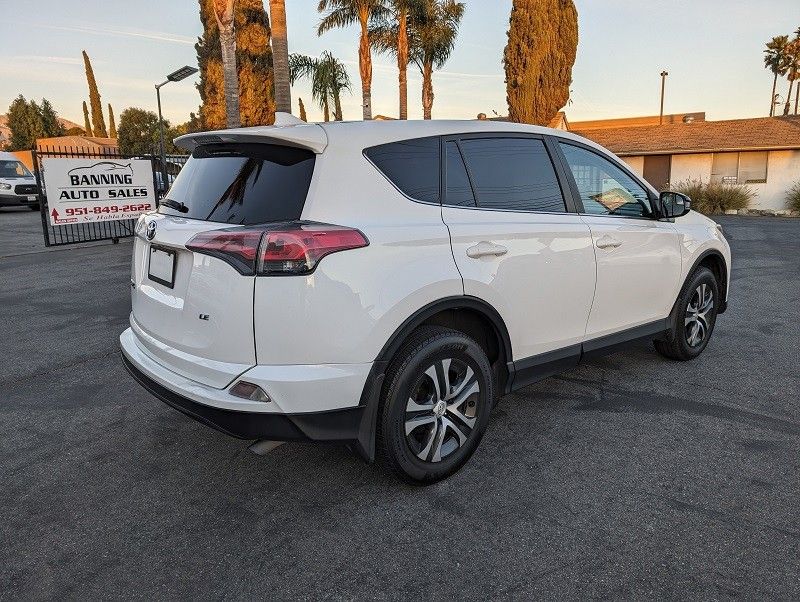 2018 Toyota Rav-4 for Sale in Banning, CA - OfferUp