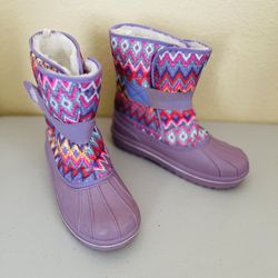 Youth Girls Snow Boots Size 6