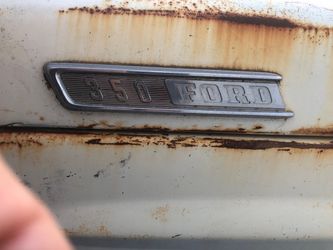 hood badges - 1 yr only ‘67 F350