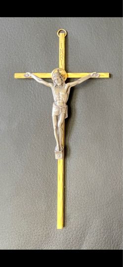 Brass Gold Finished Wall Mount Crucifix 8 inch Cross