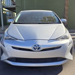 2016 Toyota Prius CLEAN TITLE