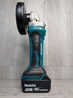 Makita 18V LXT Angle Grinder XAG01 4-1/2" w/ 5.0Ah Battery (A1D030442)