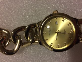 LADYS WATCH VERY Nice