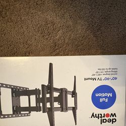 Full motion 40”-90” inch tv mount