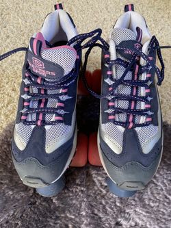 Skechers Skates Size 9