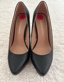 Black shoes