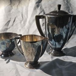 International Silver Company silver plated tea set - 5 pieces with monogram "W"