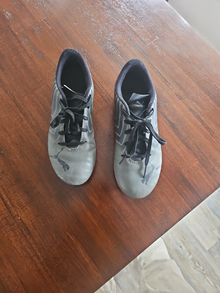 Puma Youth Soccer Cleats