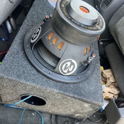 Memphis 12 Custom Box 