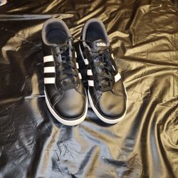 Mens Addidas Shoes Sz 10