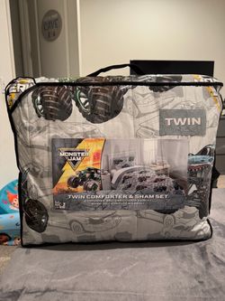 Monster jams comforter