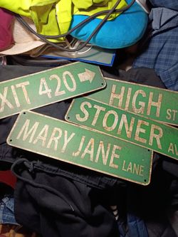Cannabis street signs