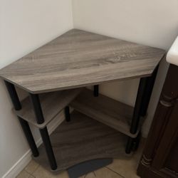 Corner Table