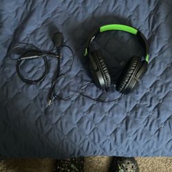 Turtle Beach Recon 50X Stereo Gaming Headset for Xbox One/Series X|S - Black/Green