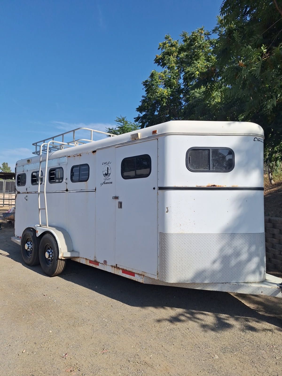 Horse Trailer