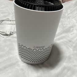 AIR PURIFIER 
