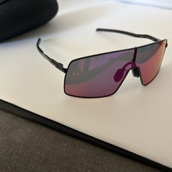 oakley sutro metal 