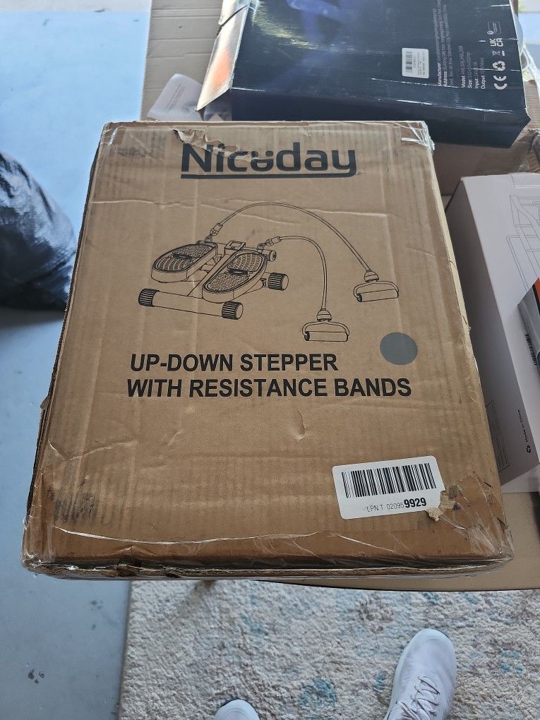 Nice Day Stepper With Resistance Bands