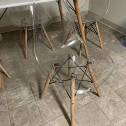 Table And Chairs 