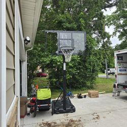 Spalding Basketball Hoop