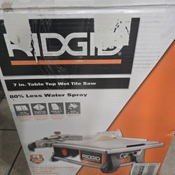 Table Top Wet Tile Saw