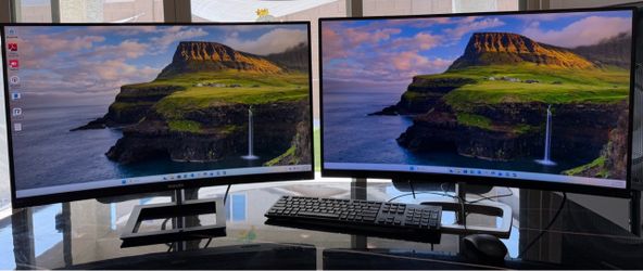 2 Philips 32” 4K Curved Monitors – Dual Monitor Setup – BOTH for $325 OBO