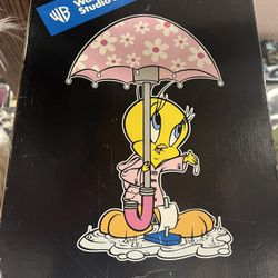 Tweety Bird Lamp