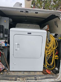Secadora marca MAYTAG