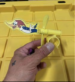 NIP vintage 1998 “WOODY WOODPECKER” BIKE SPINNER bicycle HARDEE’S TOY PRIZE