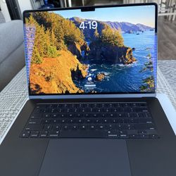 15” MacBook Air M2