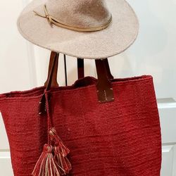 J. Jill Marroon Tweed Tote & Universal Thread Wool Hat $10 Each