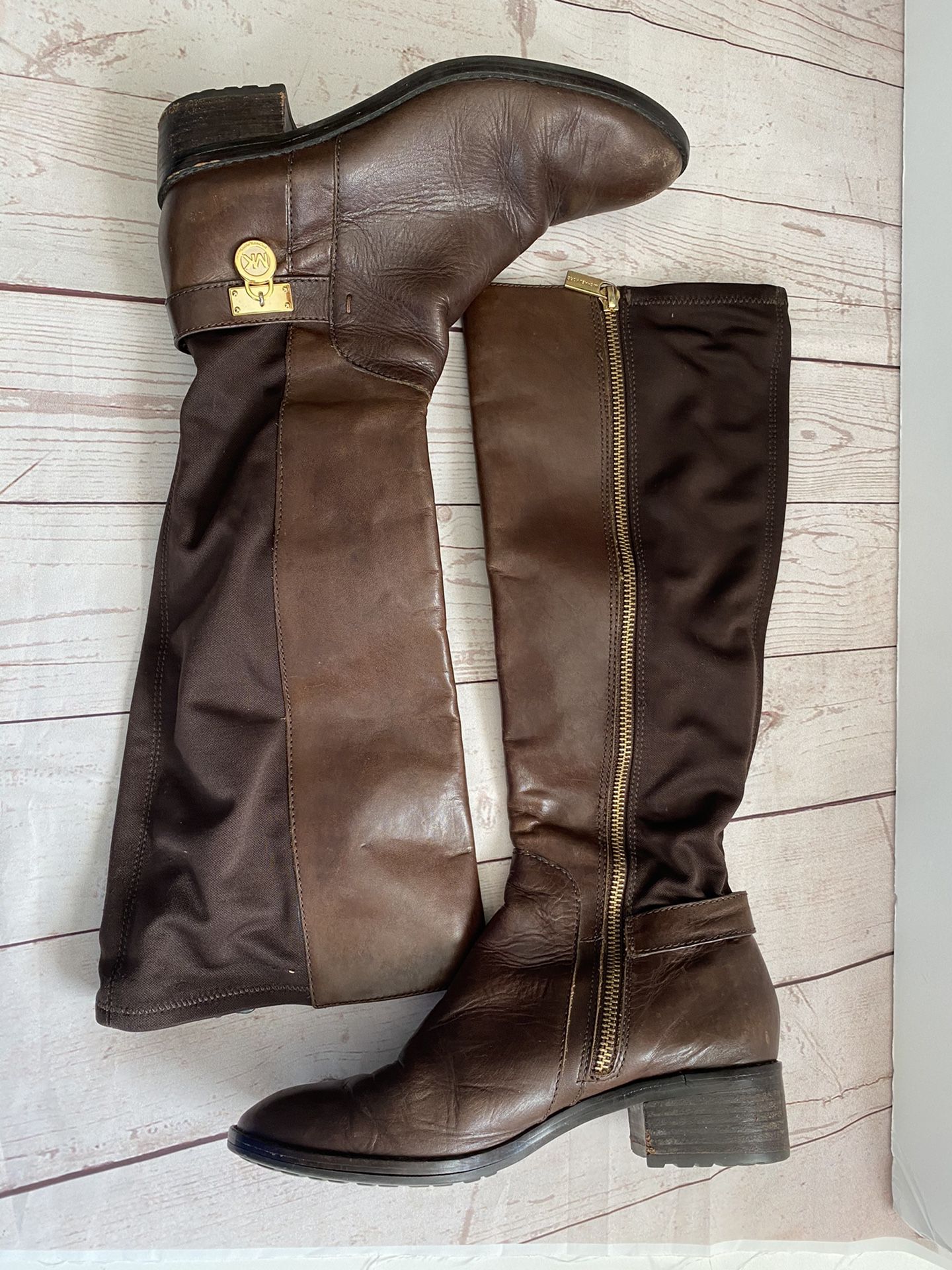 Michael kors women’s boots brown size 8M