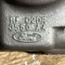 Ford Tractor Steering Box RF 02DR 3550 AA
