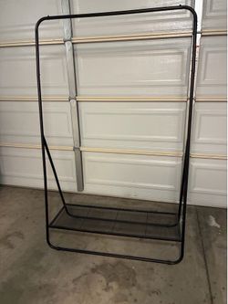 Clothing rack