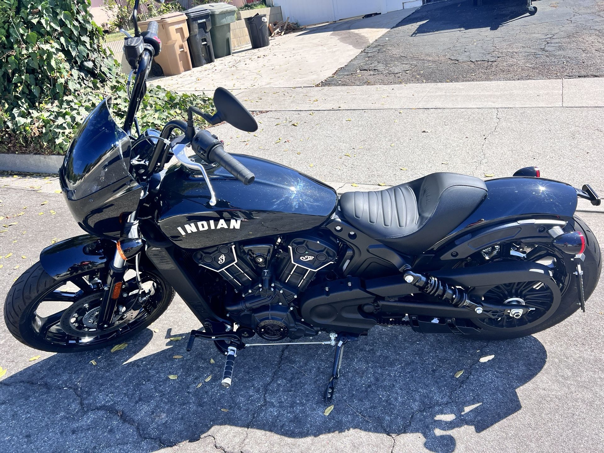 2022 Indian Rogue Sixty