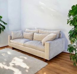 West Elm Harmony Distressed Velvet Couch 🛻Delivery Available🛻