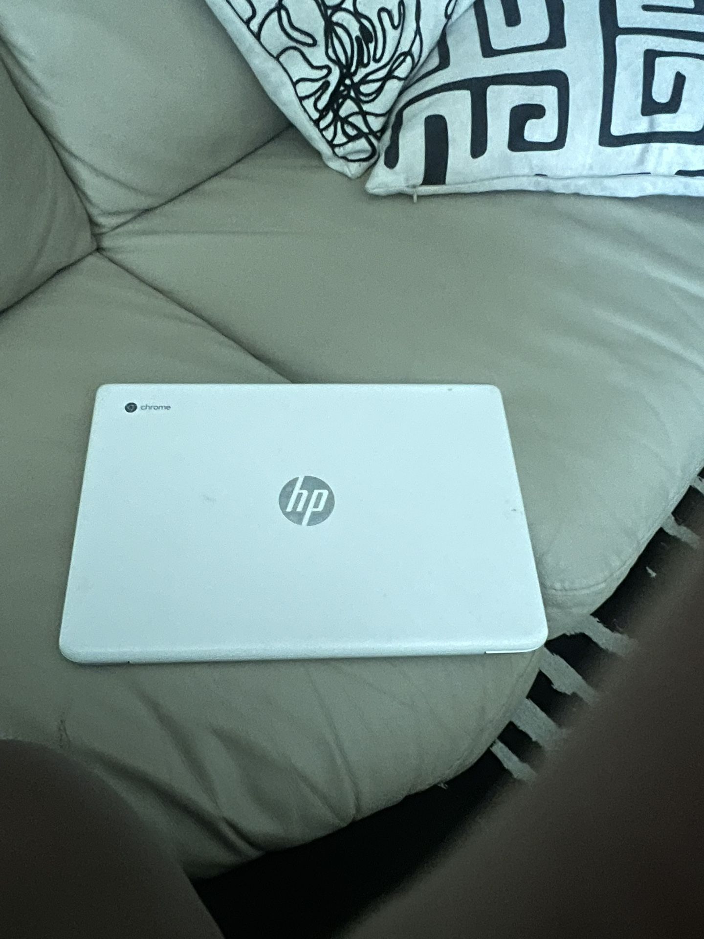 HP Chrome lap top