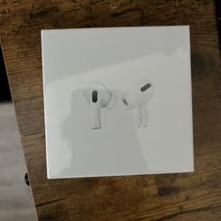 Airpod Pro Noise Cancellation(price Negotiable)