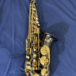Saxophone 
