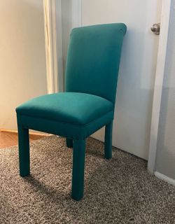 38” x 18” x 18”  Teal Studded Chair
