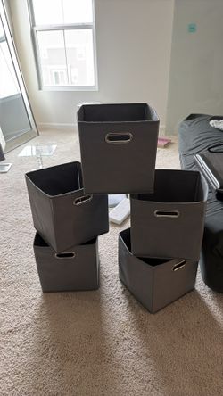 5 Storage Bins