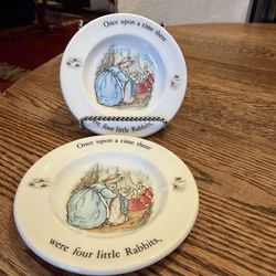 2 VTG Wedgewood Beatrix Potter Once Upon A Time 4 Rabbits Miniature Plates 4.25”