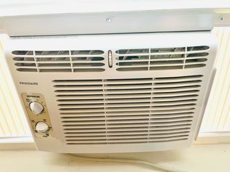 Frigidaire BTU 5000 window air-conditioner.