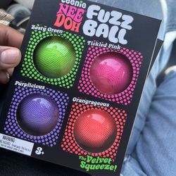 Needoh Fuzz Ball 