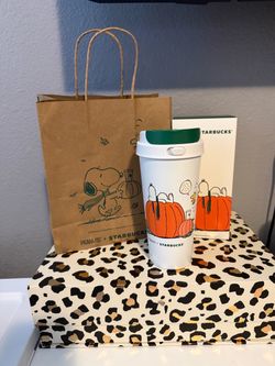 Snoopy coffee cup - Peanuts + Starbucks collection