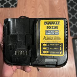 Dewalt 12/20 V Charger
