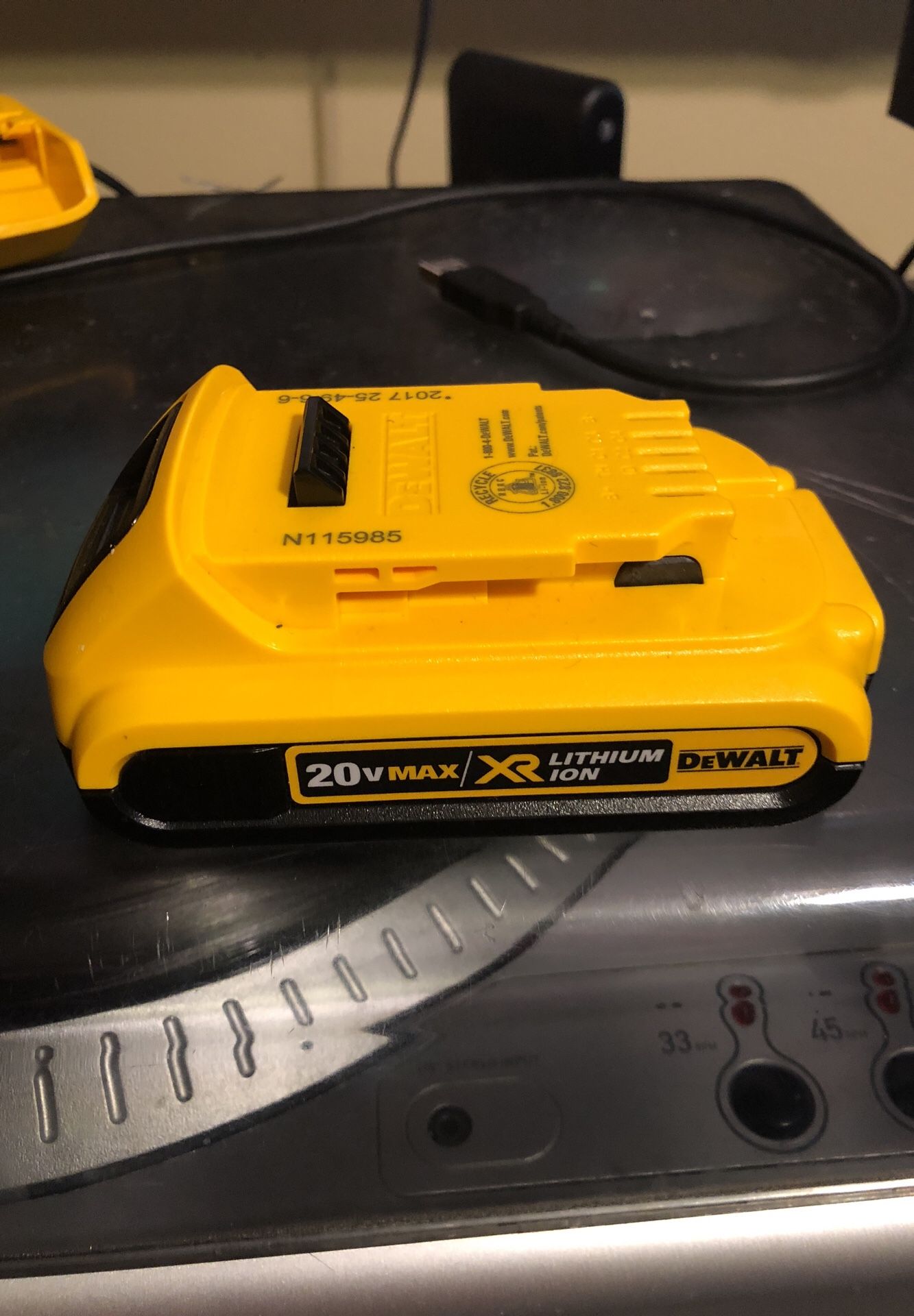 Dewalt 20 volt battery