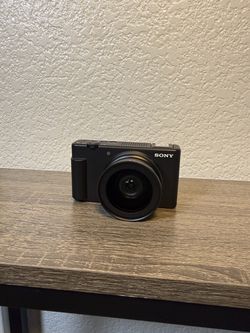 Sony - ZV-1F Compact Digital Camera - Black