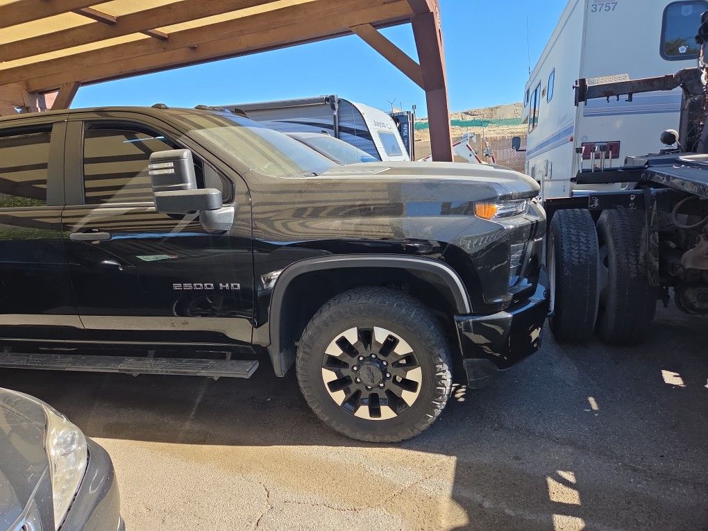 2020 Chevy 2500 4×4