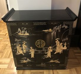 Vintage Chinese Black Lacquer Bar Cabinet With Mother Of Perl Inlay